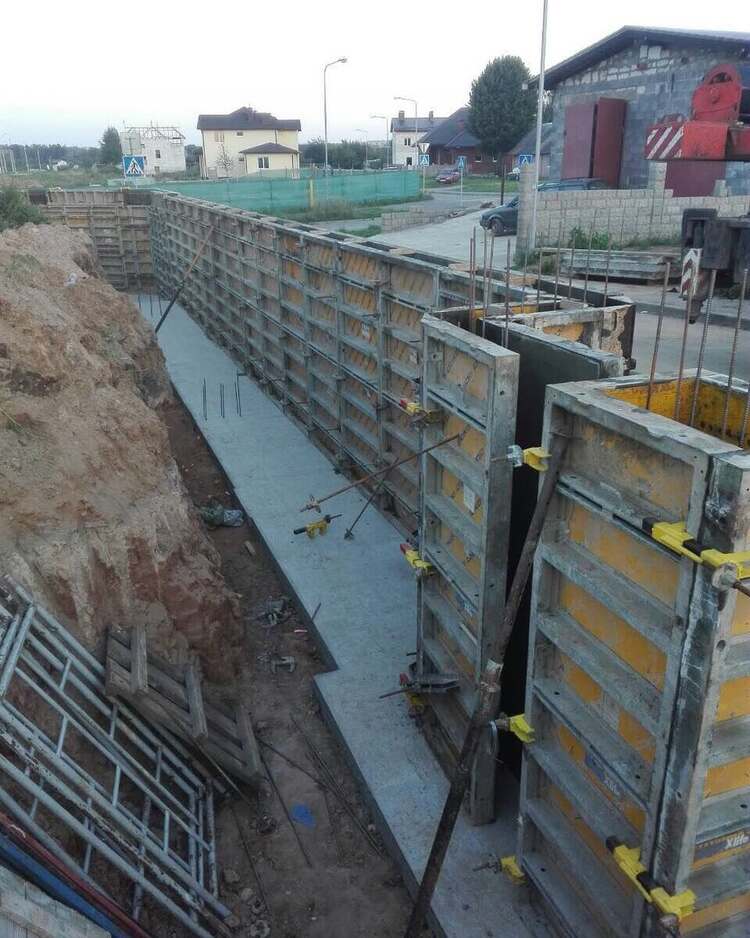 Крупнощитовая опалубка